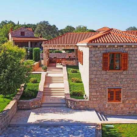 Sleeps 8 Pool Air Con Wifi Βίλα *